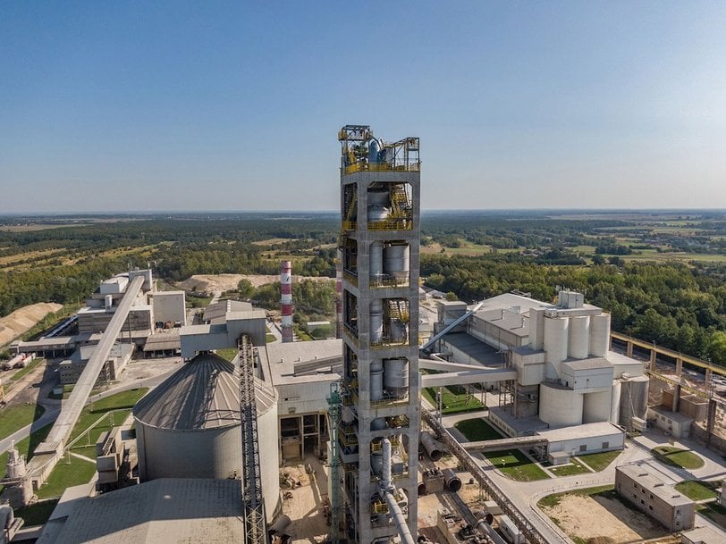 ABB delivers concrete benefits for the Cemex plant in Poland